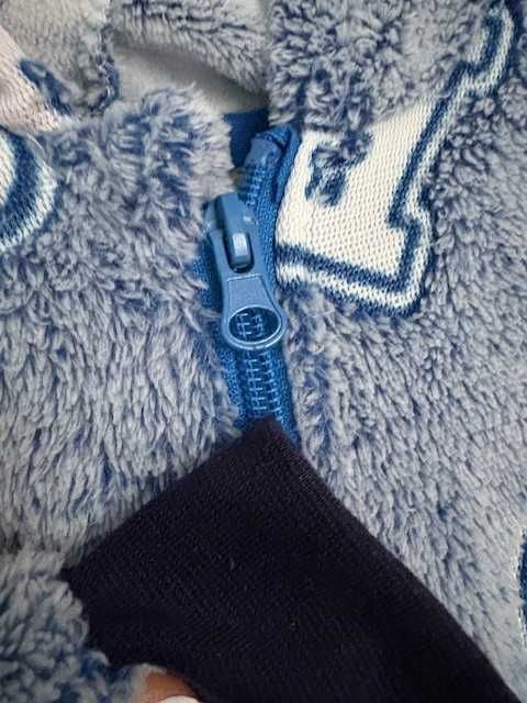 Kombinezon Psi Patrol, piżamka H&M i koszulka