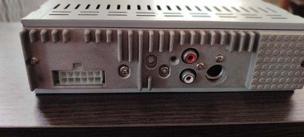 Магнітола pioneer