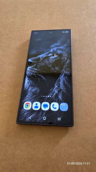 Galaxy Z Fold 7 com 512Gb, com fatura e garantia.
Vai na caixa original. 
Tem fatura e garantia da Samsung