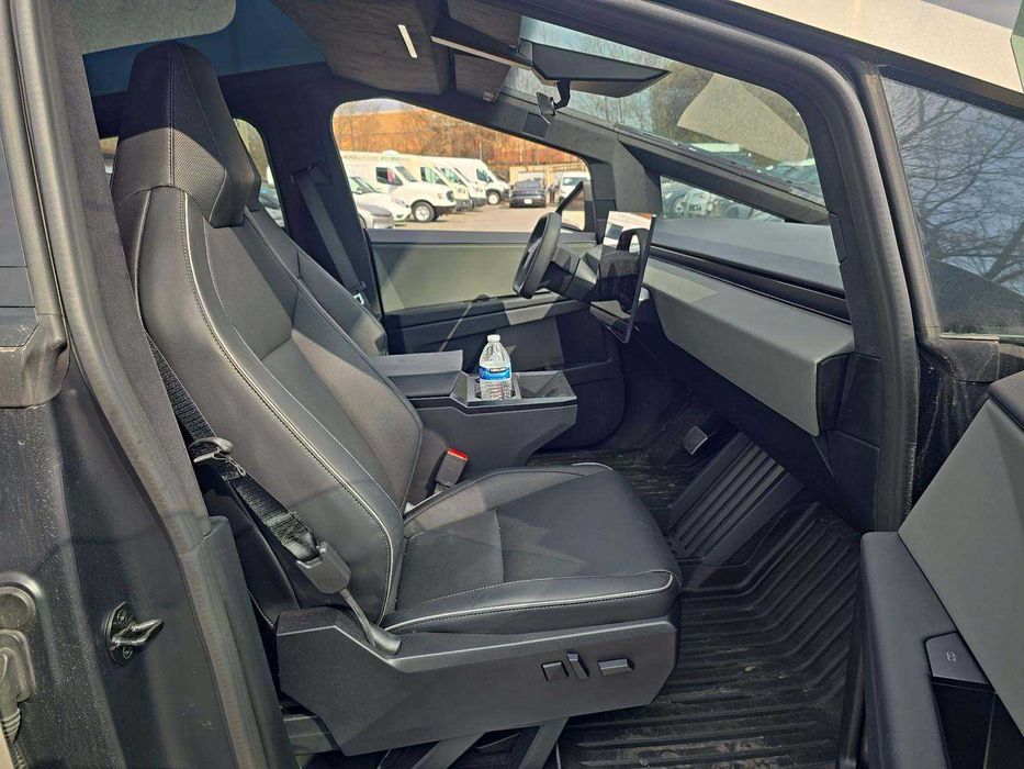 2024 Tesla Cybertruck AWD