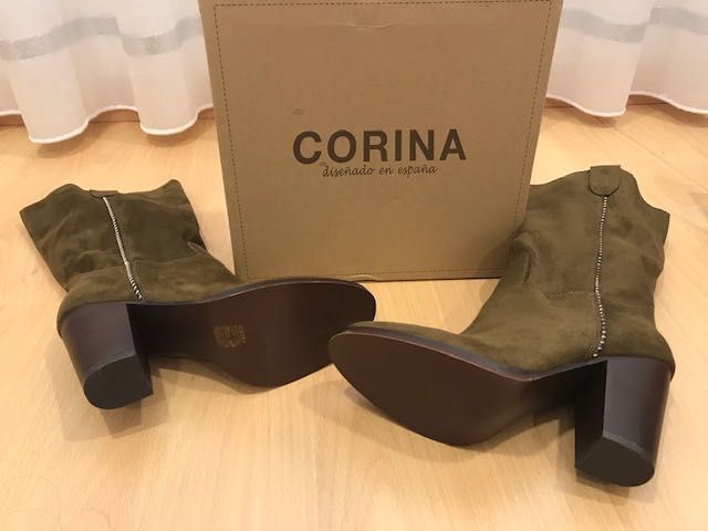 Botas Cano Alto Nº 40 NOVAS