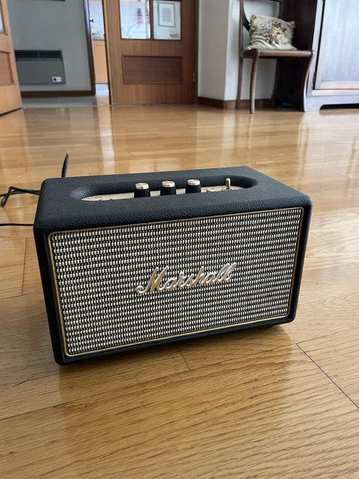 Coluna bluetooth Marshall Acton