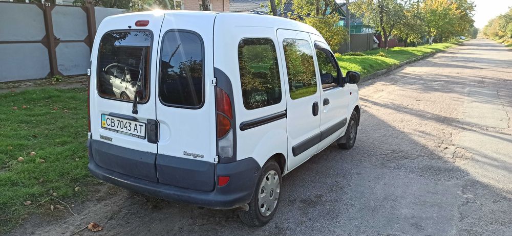 Автомобіль Renault Kangoo