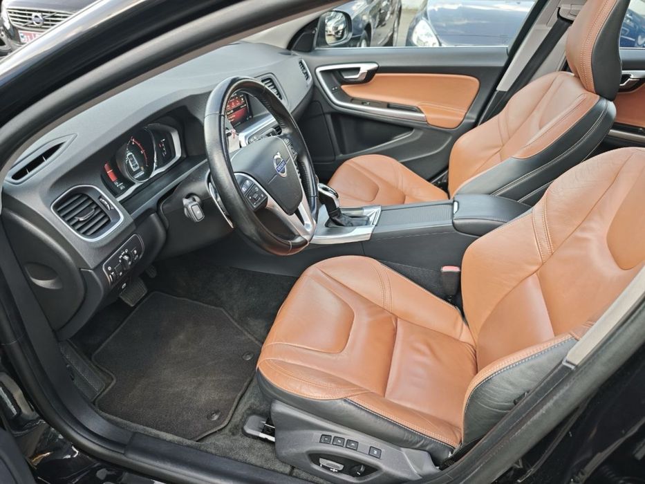 Volvo V60 SUMMUM Facelift 2014  2.0 D4 Turbo Diesel
