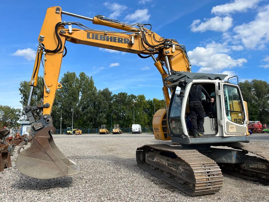 Liebherr R924 Compact LITRONIC  Liebherr 924 Compact