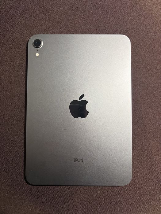 iPad mini (6. generacji) 64GB | Stan Bdb | Etui Apple