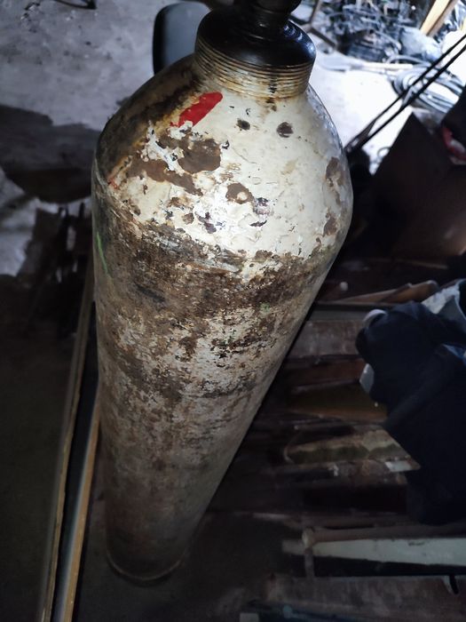 Продам ацителеновый балон.