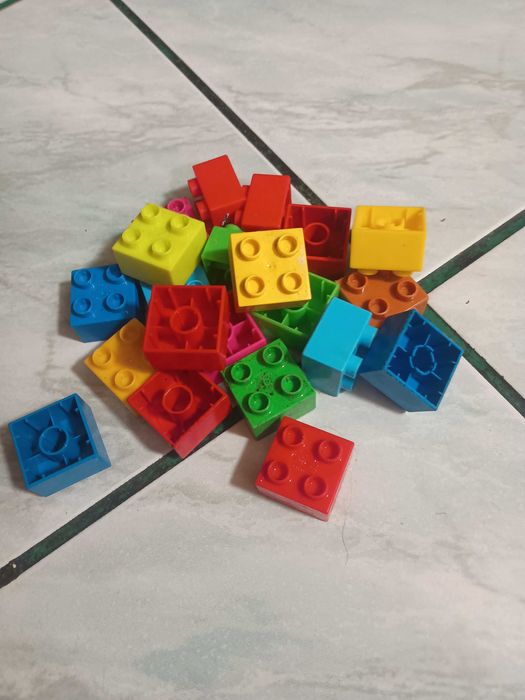 Klocki LEGO Duplo na sprzedaż 7 kg