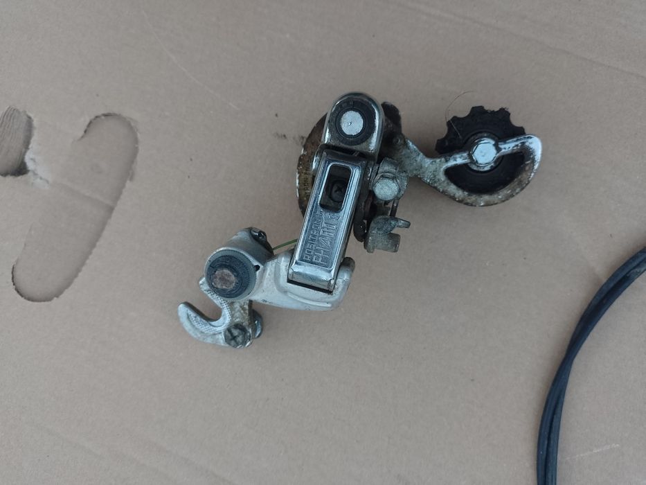 Przerzutka Shimano position FH 400