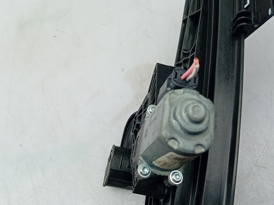 Elevador vidros trás esquerdo PEUGEOT 308 III