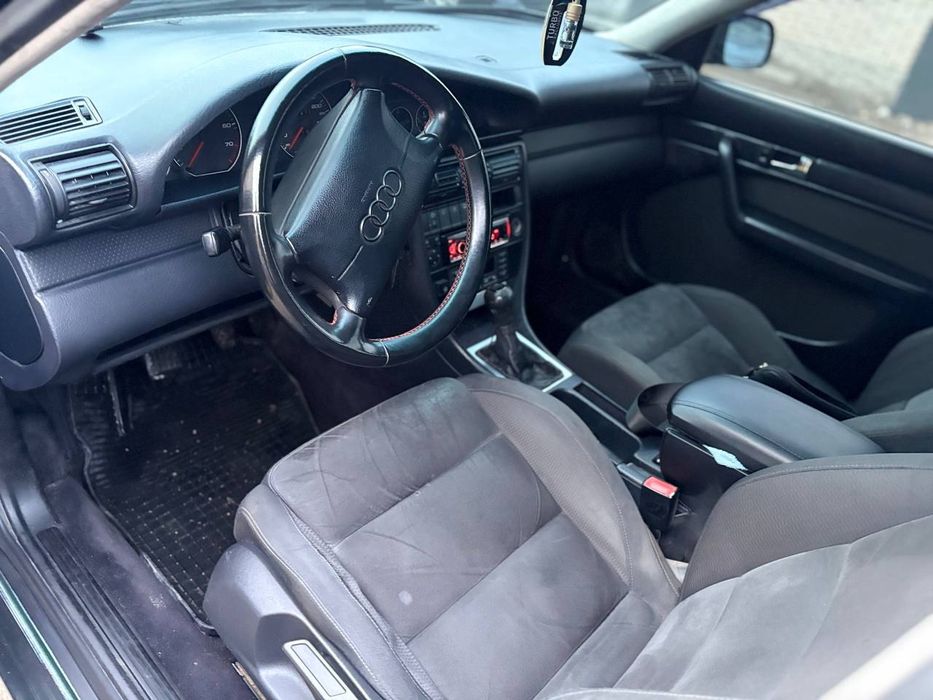 Продам Audi a6 c4