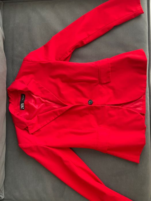 Піджак Zara червоний