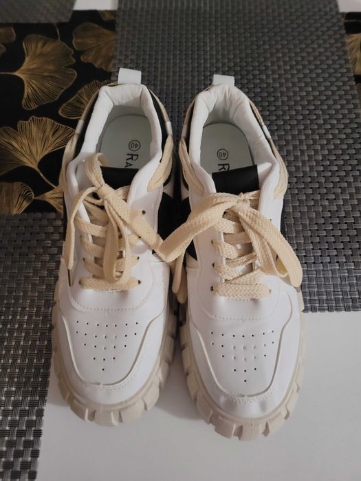 Super buty rozm.40