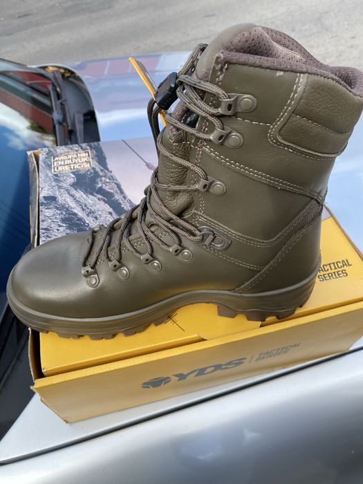 Берци зимові YDS Gore-Tex розмір 39-40, олива.