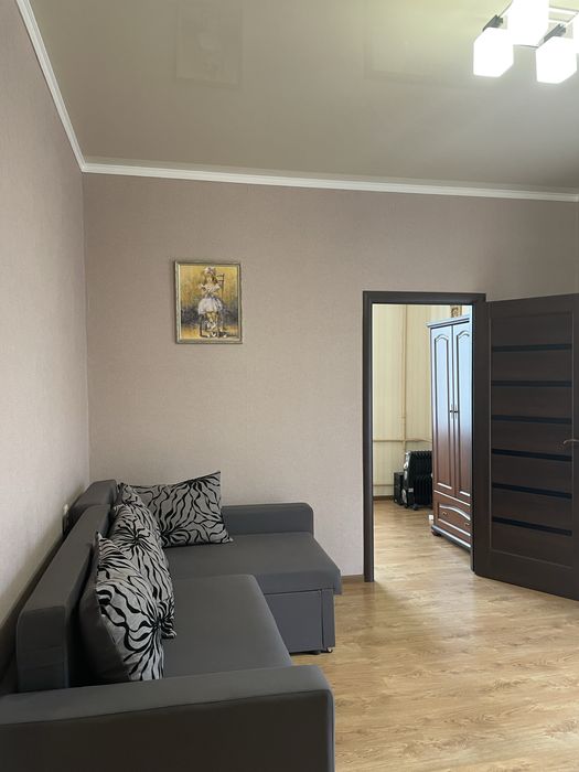 Здається 2-х кімнатна квартира подобово