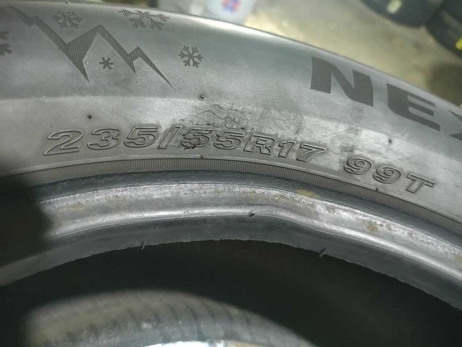 Шини Nexen 235/55R17. 2шт. Зима 2024р (0515)