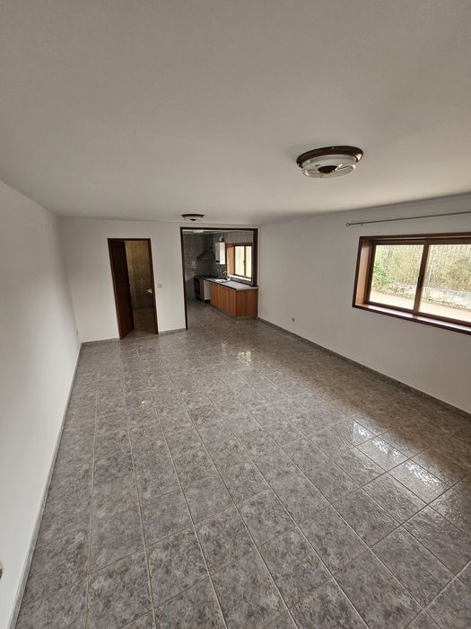 Apartamento  arrendamento T0