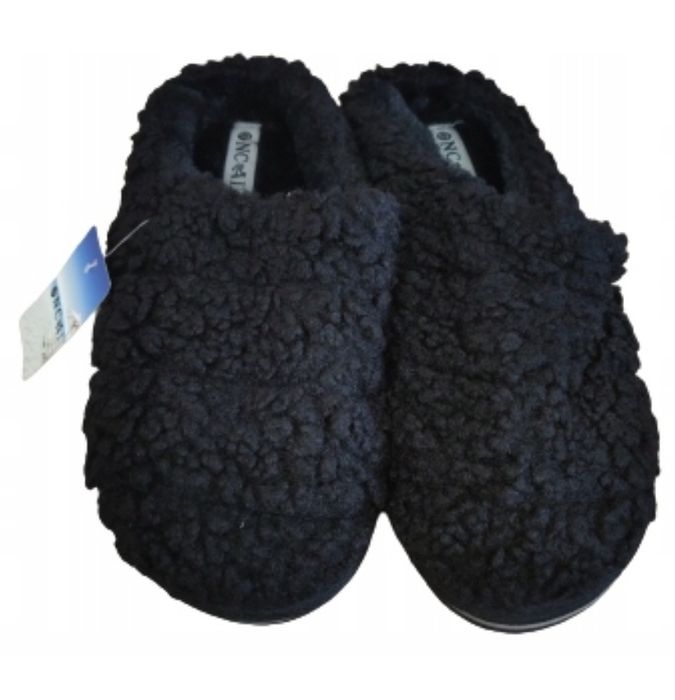 Męskie kapcie domowe