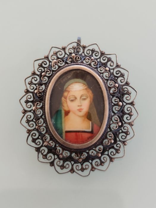 Lindo broche de prata antigo pintado à mão