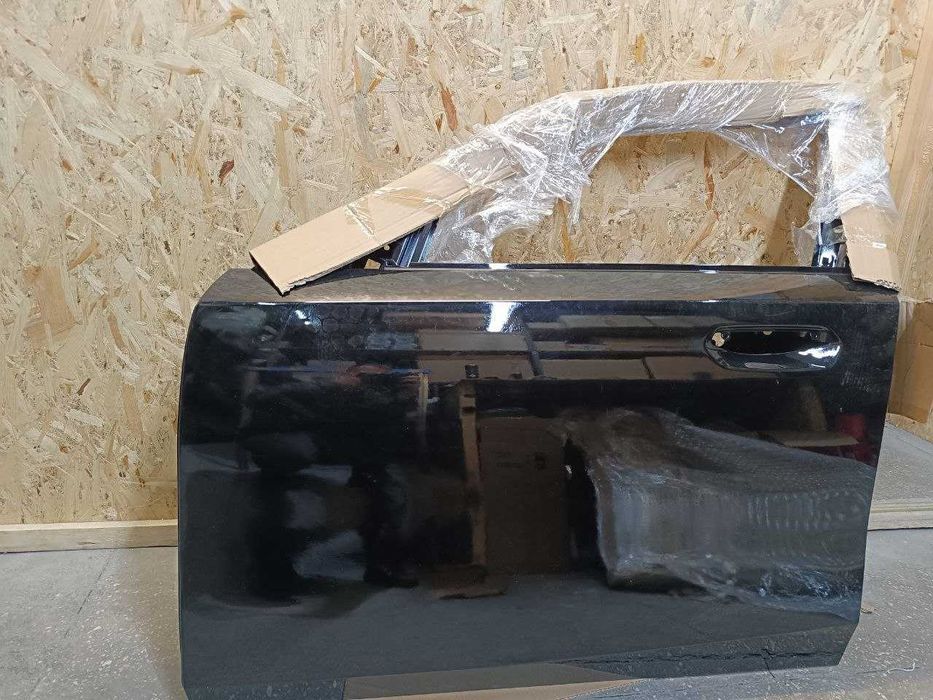 BMW G60 G61 5 двері передні ліва права 2023-2025