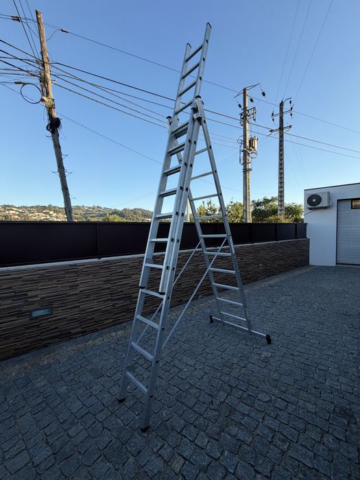 Escada extensivel 3 lanços