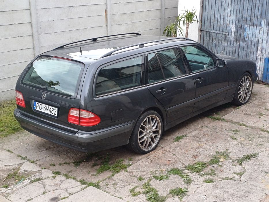 Mercedes-Benz Klasa E