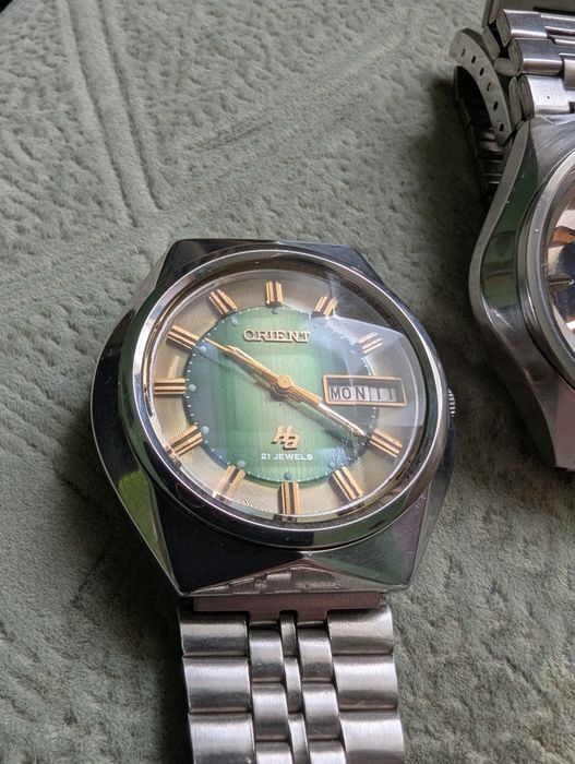 Часи Orient HA. Холодний лід