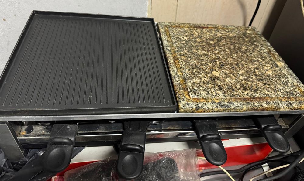 Raclette Quilive usada 2 vezes para 8 pessoas