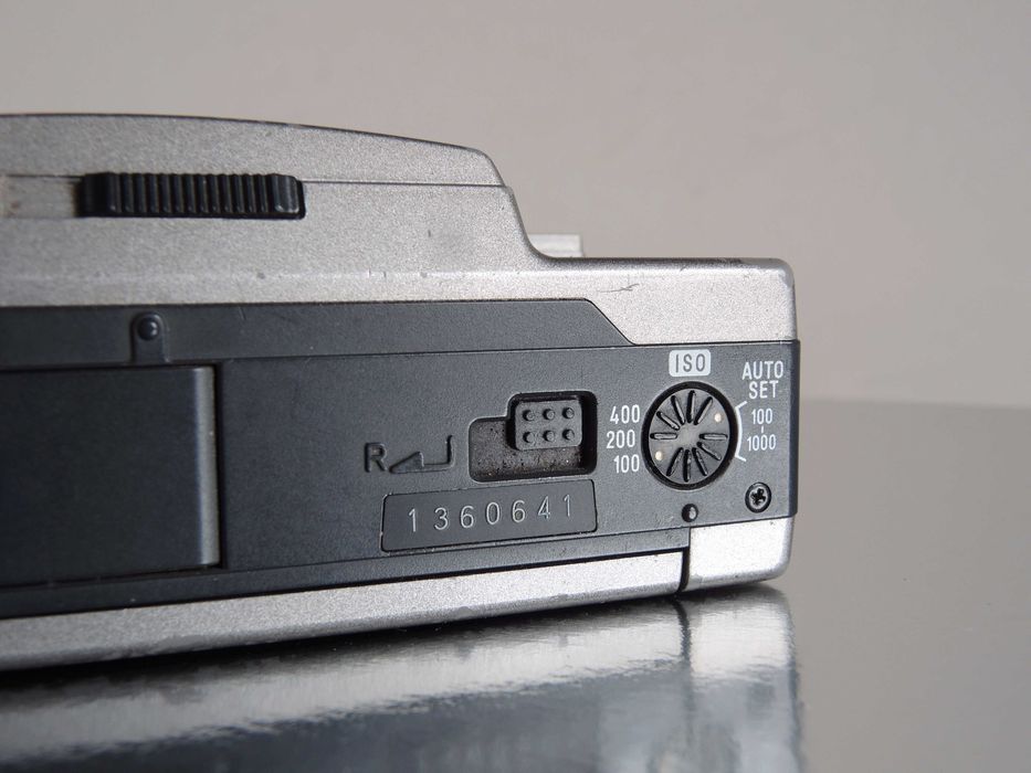 Рідкісний плівковий фотоапарат Minolta AF-E, Японія