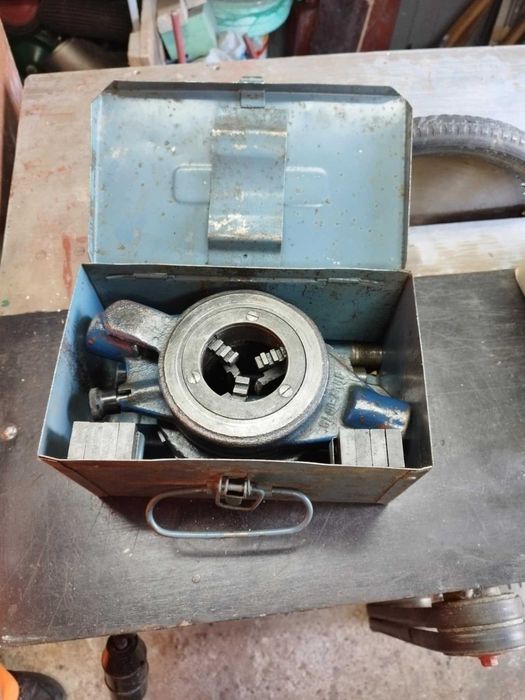 Gwintownica nastawna