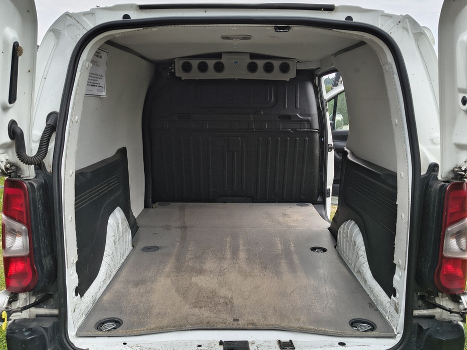Opel Combo E 2019 1.5cdti  klima ,uszkodzony z Niemiec!