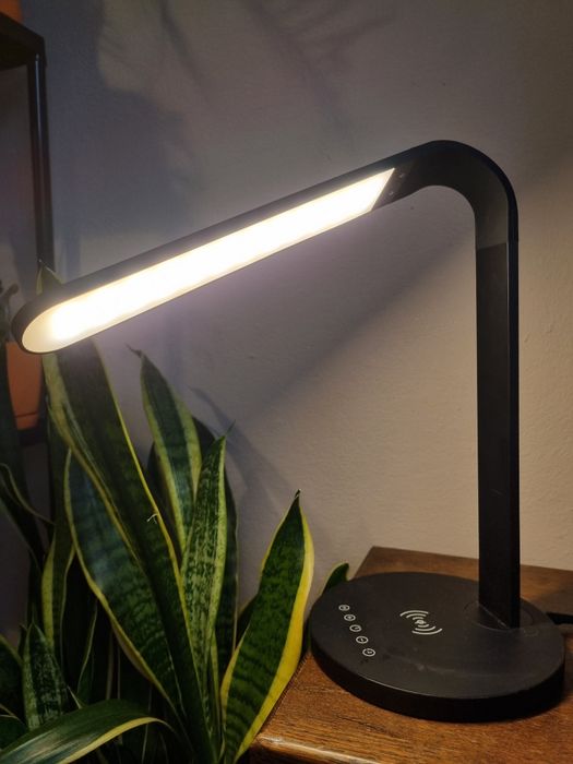 Lampka LED trzy światło ciepłe zimne regulacja dotykowa