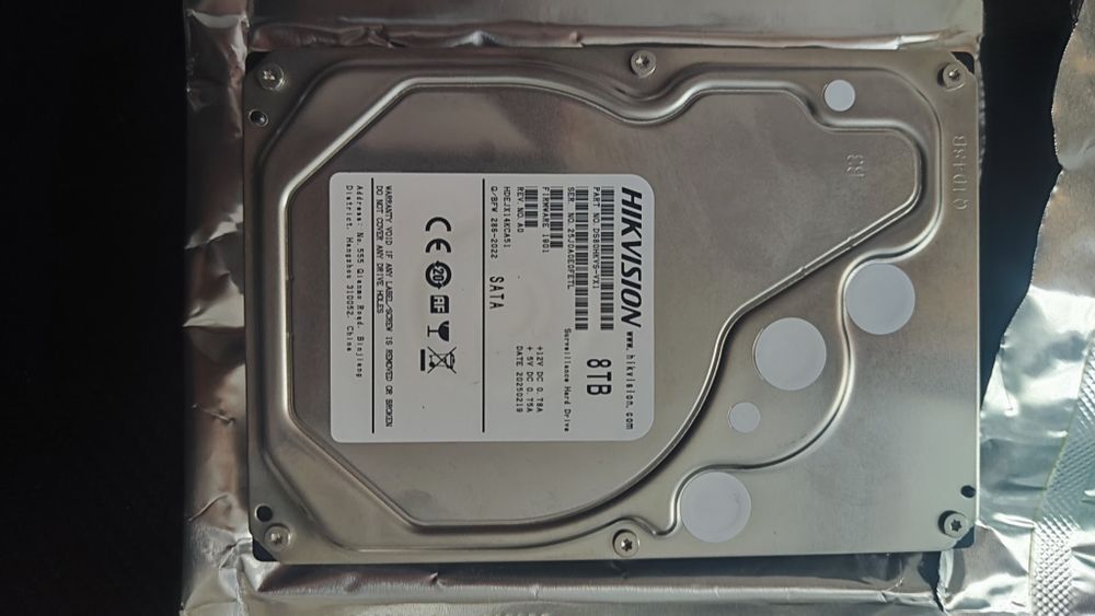 Жорсткий диск Hikvision 8Tb