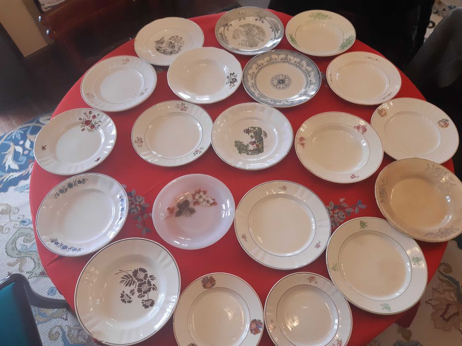 Pratos Antigos Sacavém, Real Massarelos Capôa Bules Portuguesa Inglesa