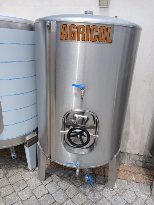 Cubas de 550Litros por 200€