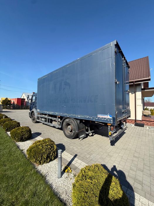 Mercedes Sk 1424 V6 Manual