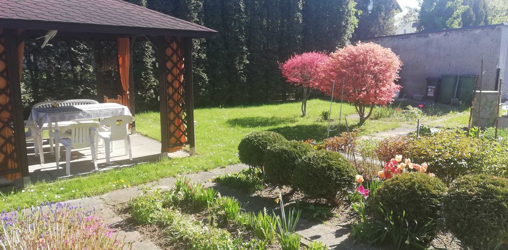 Przestronny dom wolnostojący z ogrodem – Kędzierzyn-Koźle, ul. Karpacka.