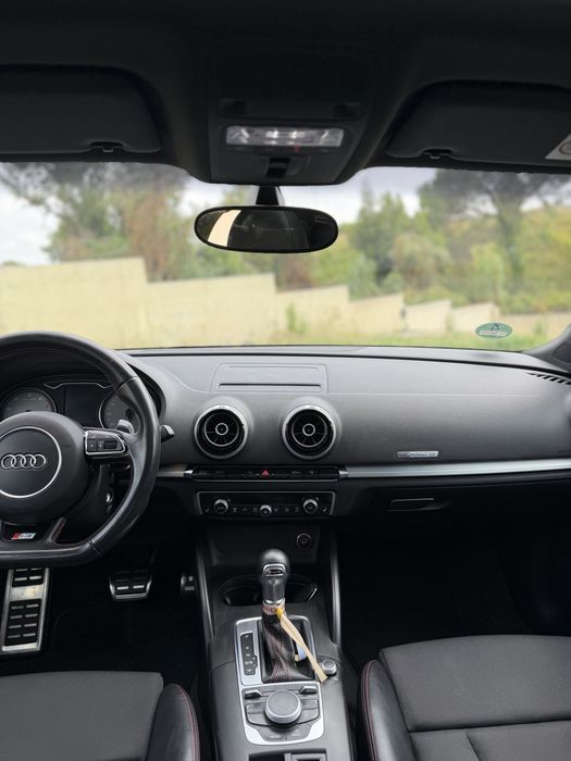 Audi S3 Sportback 300