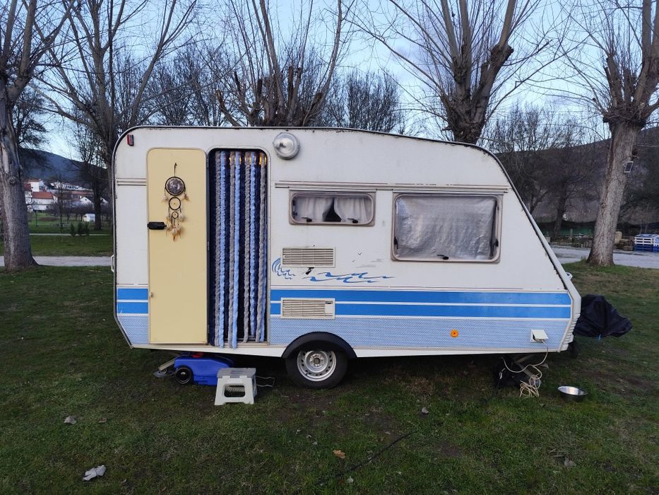 Caravana Pluma GROU 380