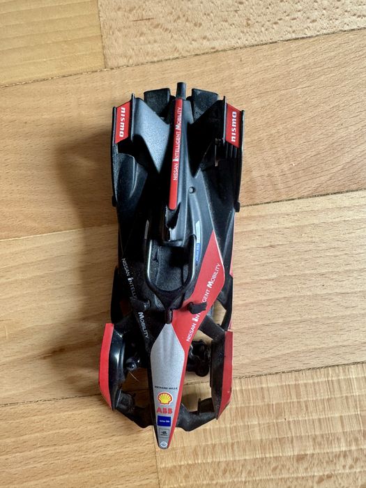 Samochód zabawka Shell Nissan Formula E gen 2 bluetooth