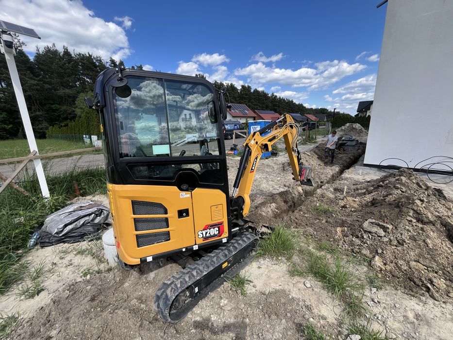 Uslugi minikoparki i wywrotki