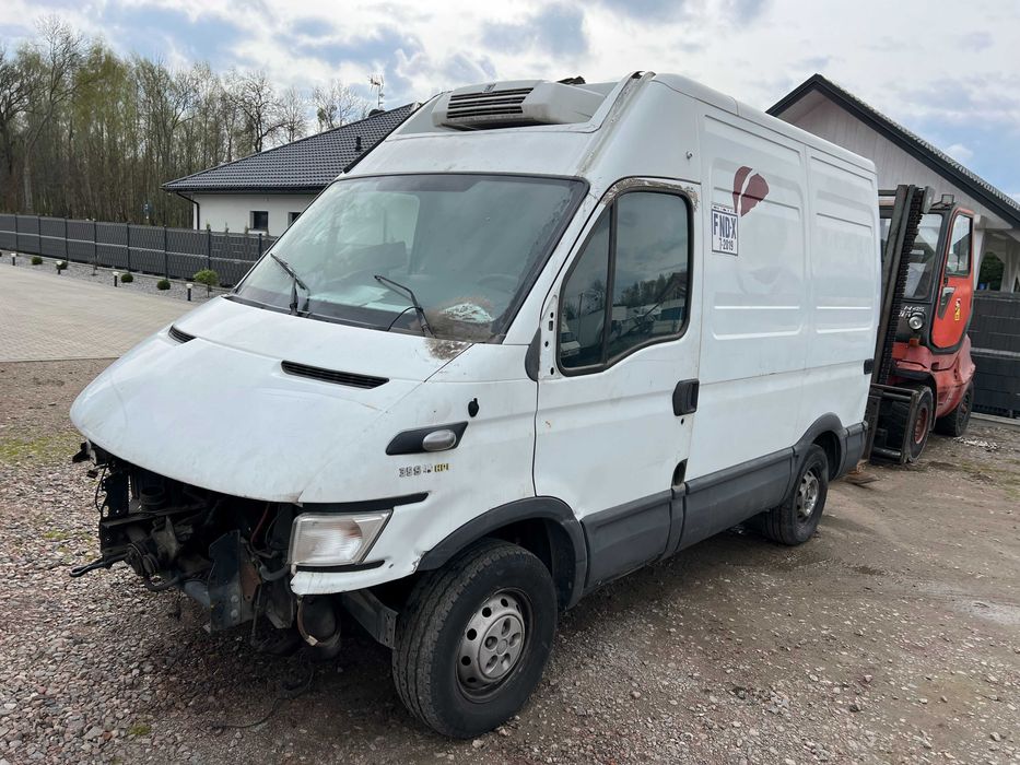 Karoseria Zabudowa Izoterma chłodnia Iveco Daily Bez Korozji Import
