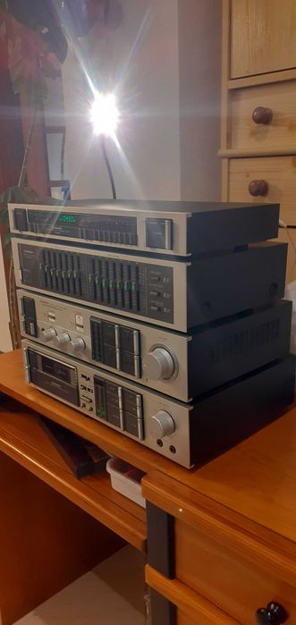 Aparelhagem Pioneer com colunas Aiwa