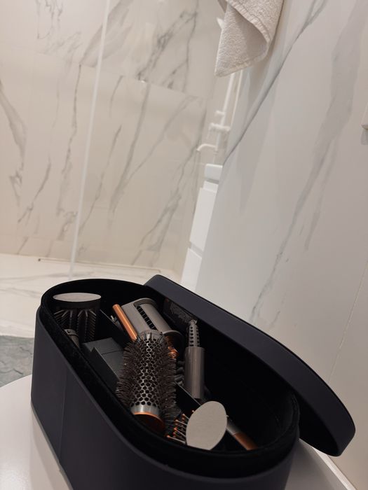 Продам dyson в ідеальному стані