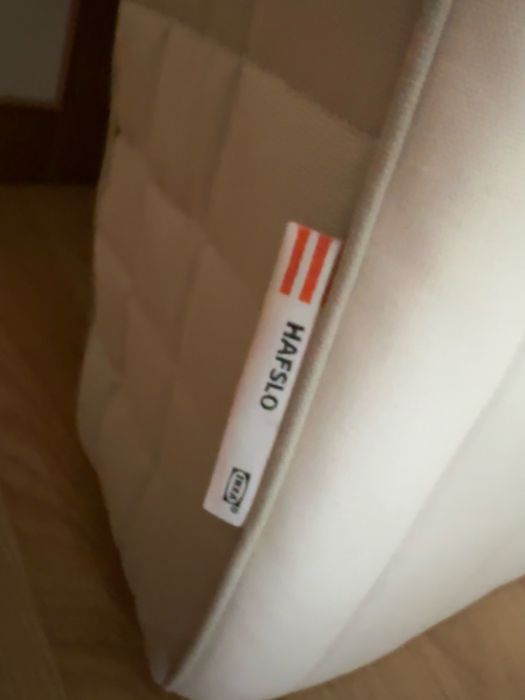 Cama casal com colchão