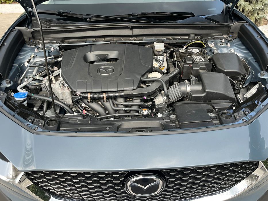 Продам мазду сх 30