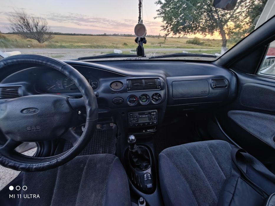 ford escort mk7 16v  90 к.с.