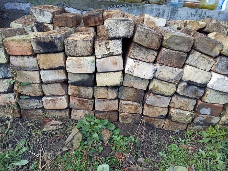 Кирпич шамотный огнеупорный