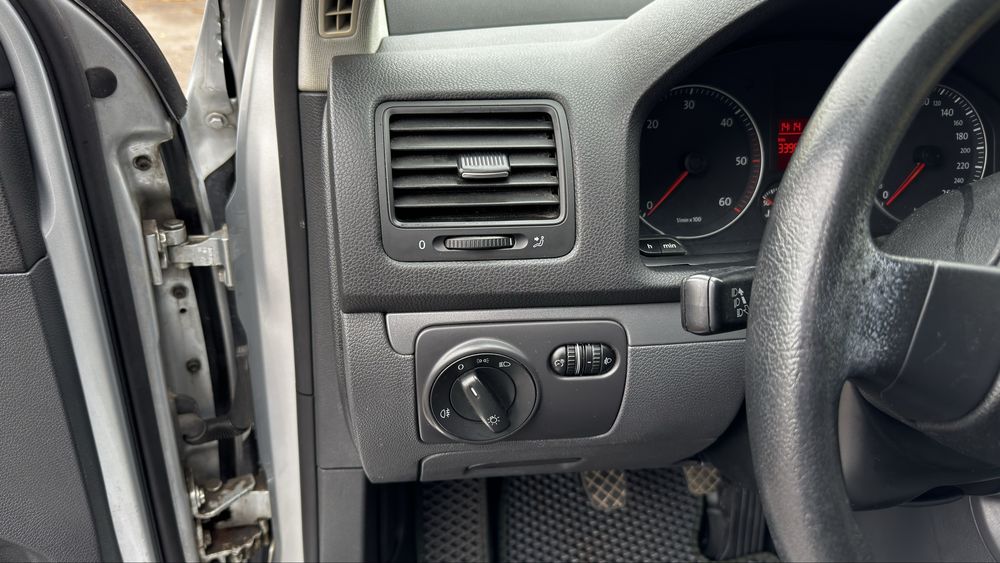 Продам VW Golf 2008 р. 1.9 дизель