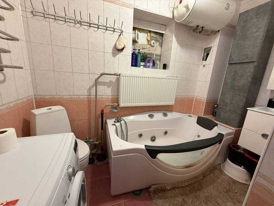 Сдам 2 этажный дом в Сухом лимане, газ, солнечные панели